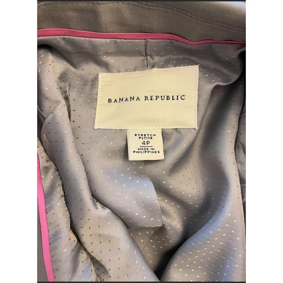 Banana Republic Gray Blazer- Stretch Fully Lined Sz 4P - Picture 4 of 5